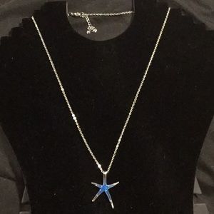 Starfish Pendant Necklace (Brand New)
